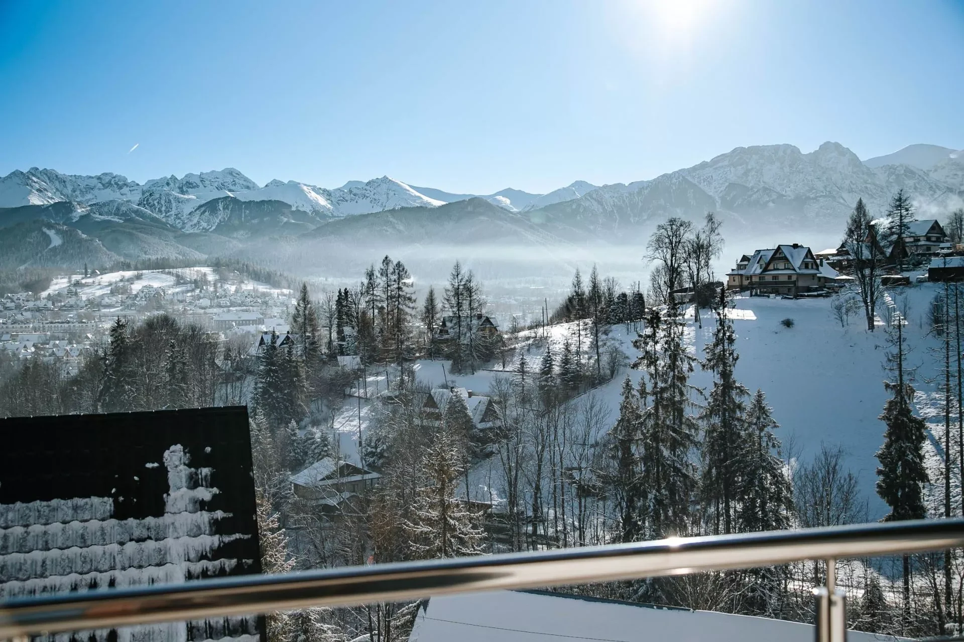 Zimowy widok na Tatry z Domu Panorama Tatr